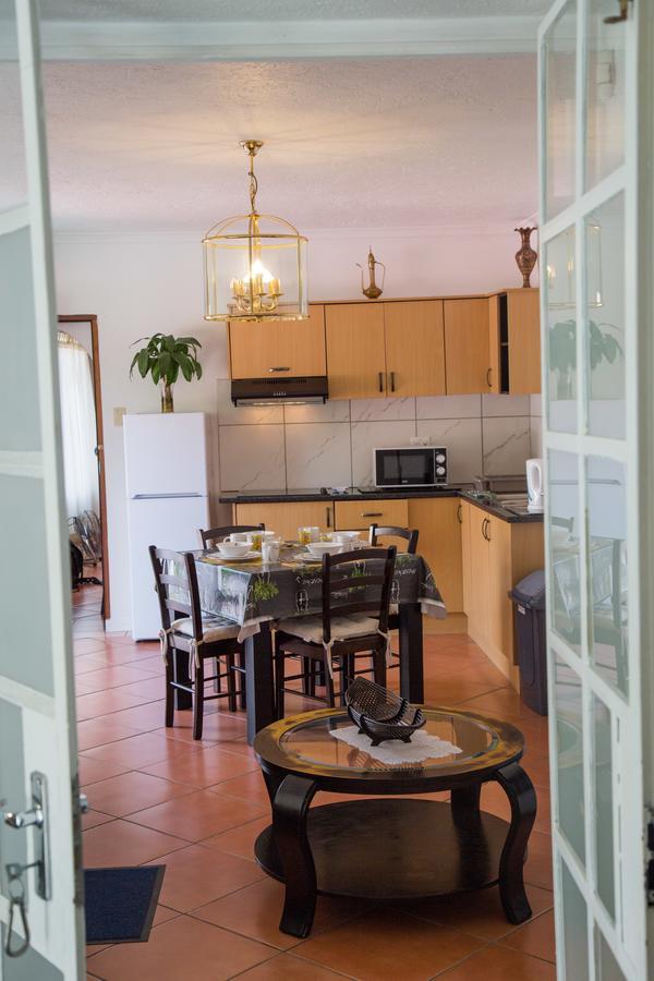 29 Polvy Street Hotel Mbombela Екстериор снимка